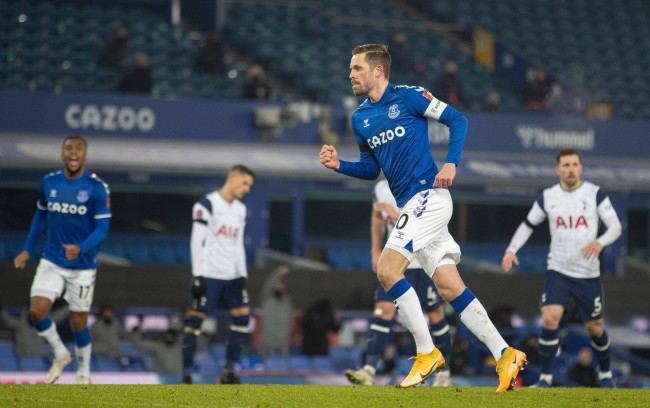 洲杯上夺冠 洲杯上夺冠