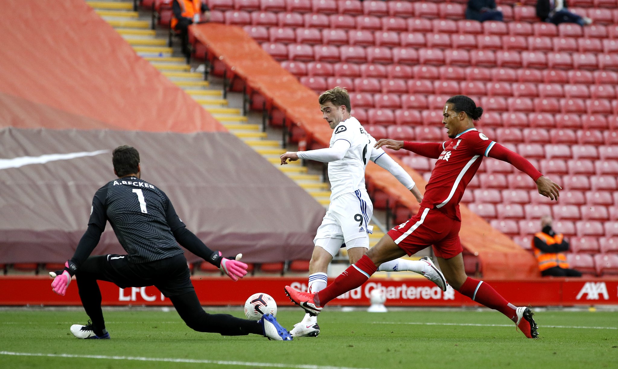 心扎伊德魯 心扎伊德魯